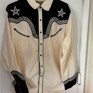 Scully Black and Cream Western Shirt with snap buttons.